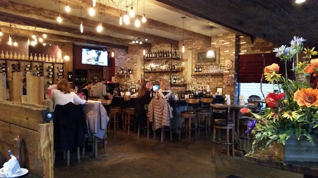 Zesti | restaurant | 130 E Capitol Dr, Hartland, WI 53029, USA | 2623673333 OR +1 262-367-3333