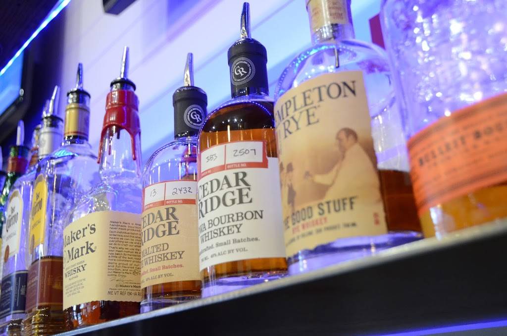 Chrome Horse Saloon | night club | 1201 3rd St SE, Cedar Rapids, IA 52401, USA | 3192004440 OR +1 319-200-4440