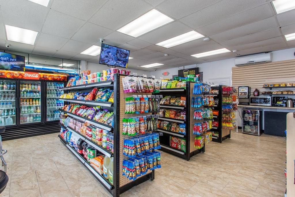 Deli NY - Halal Chicken & Rice - Gourmet Sandwich Deli | restaurant | 18 Newbridge Rd, Hicksville, NY 11801, USA | 5163900925 OR +1 516-390-0925