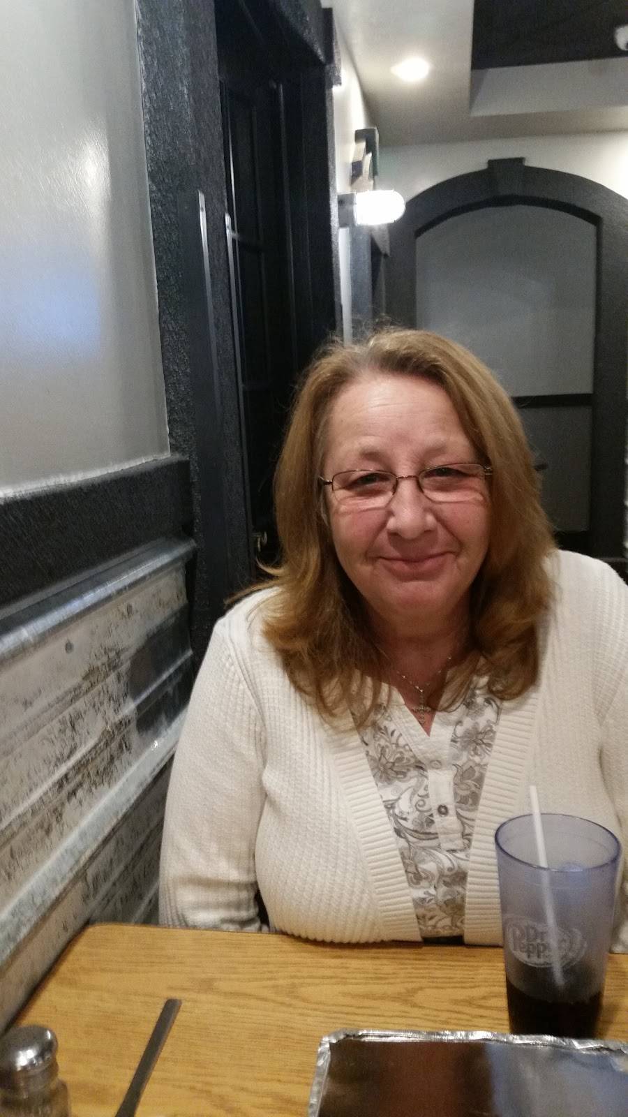 Panheadz Pizza and Pattyz | restaurant | 8748 Ohio River Rd, Wheelersburg, OH 45694, USA | 7405745595 OR +1 740-574-5595