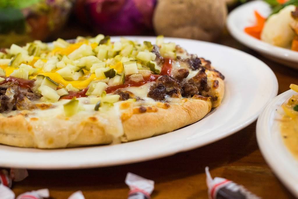 Pinocchios Bar & Grill | restaurant | 4820 Vista Blvd, Sparks, NV 89436, USA | 7756260101 OR +1 775-626-0101