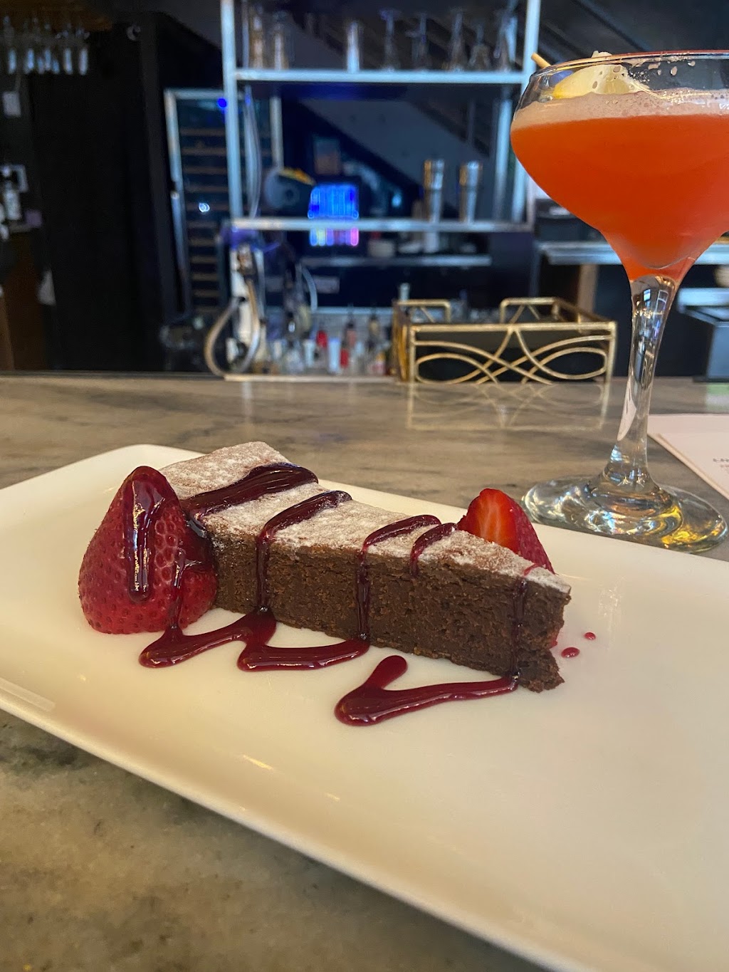 The Centro | restaurant | 2017 E 9th St, Cleveland, OH 44115, USA | 2163316289 OR +1 216-331-6289