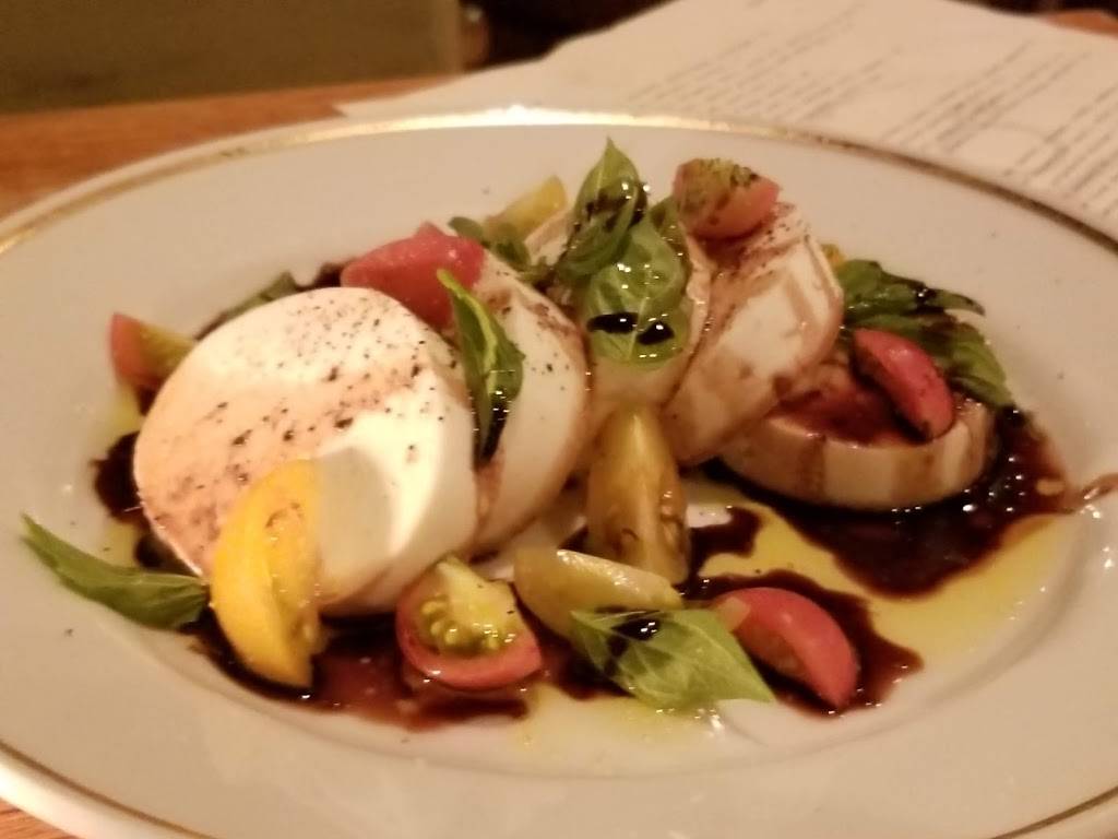 Grampas Pizzeria | restaurant | 1374 Williamson St, Madison, WI 53703, USA | 6082839580 OR +1 608-283-9580