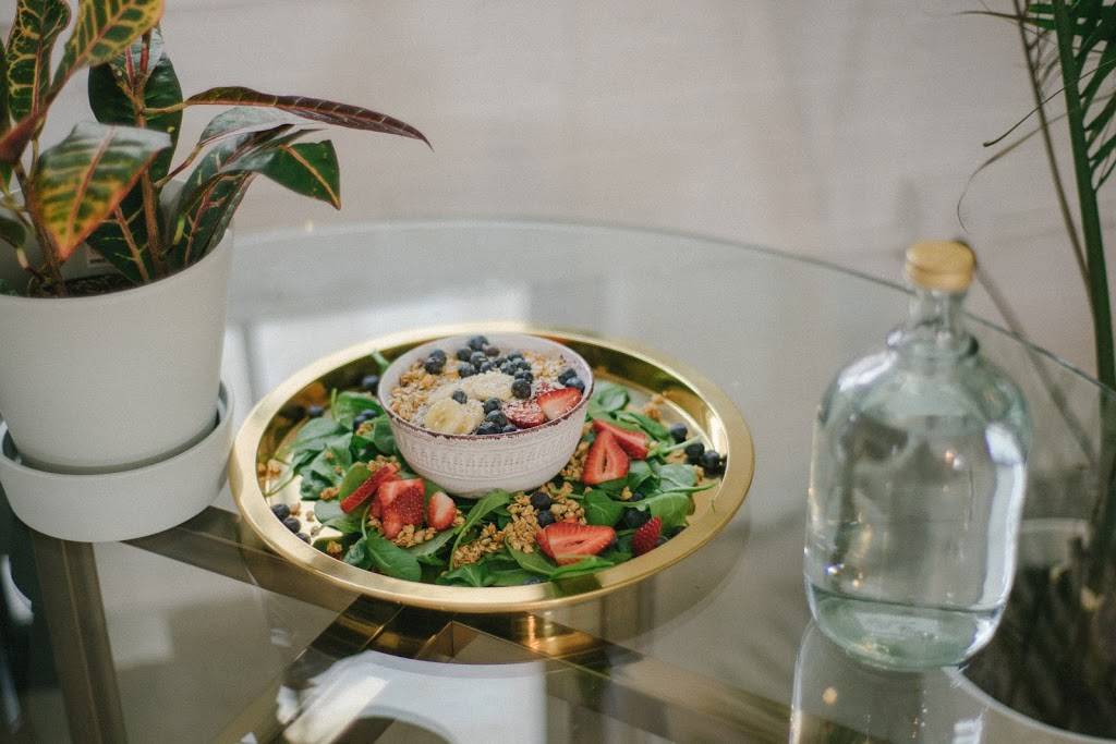 Hello Juice & Smoothie | cafe | 1000 S Newstead Ave, St. Louis, MO 63110, USA | 3143764135 OR +1 314-376-4135