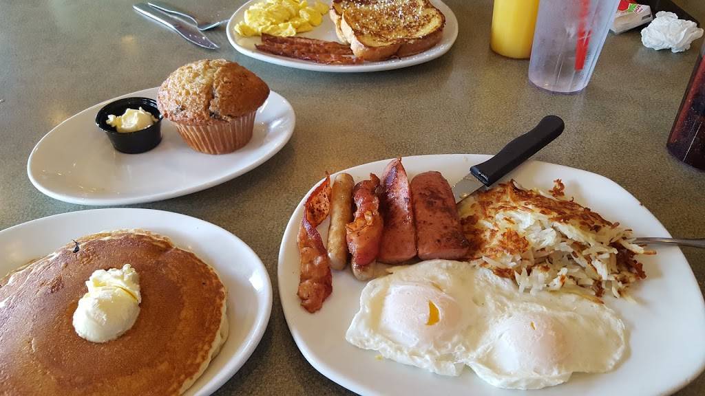 Perkins Restaurant & Bakery | restaurant | 14801 S Tamiami Trail, Fort Myers, FL 33912, USA | 2395909744 OR +1 239-590-9744