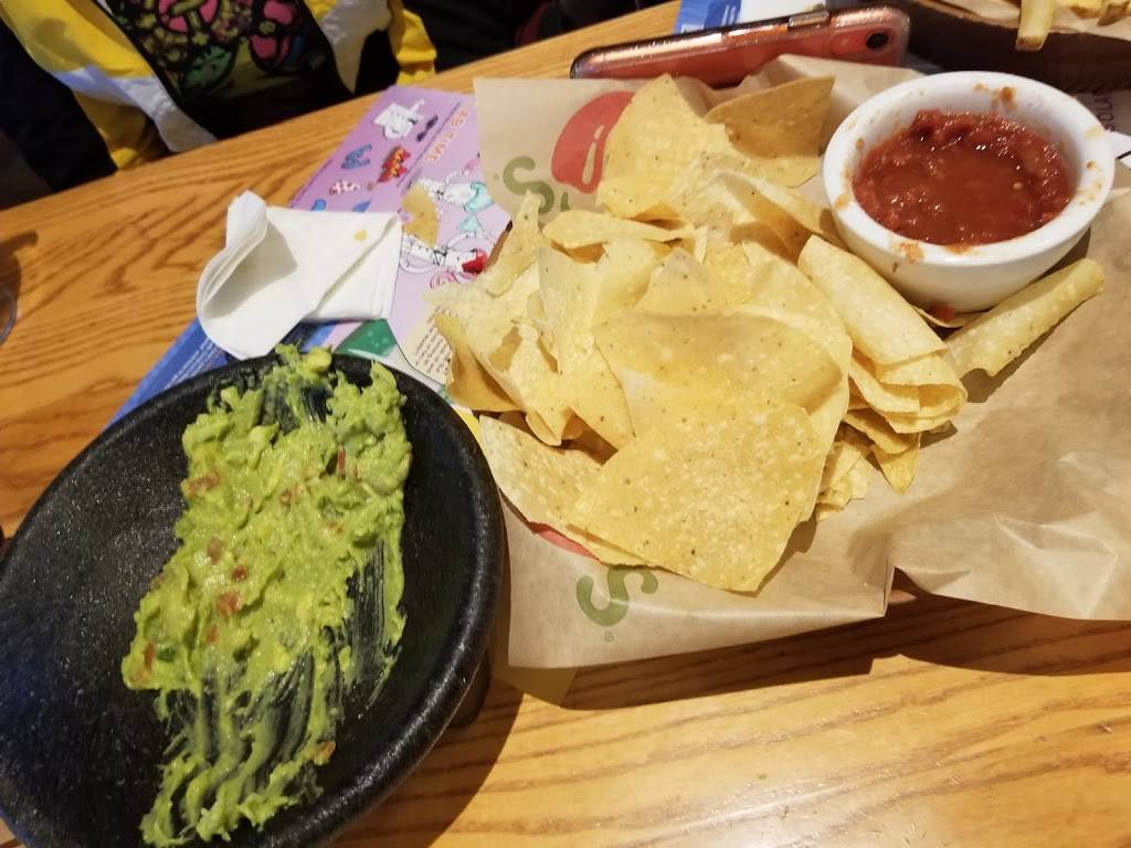 Chilis Grill & Bar | restaurant | 9051 W Charleston Blvd, Las Vegas, NV 89117, USA | 7022280479 OR +1 702-228-0479