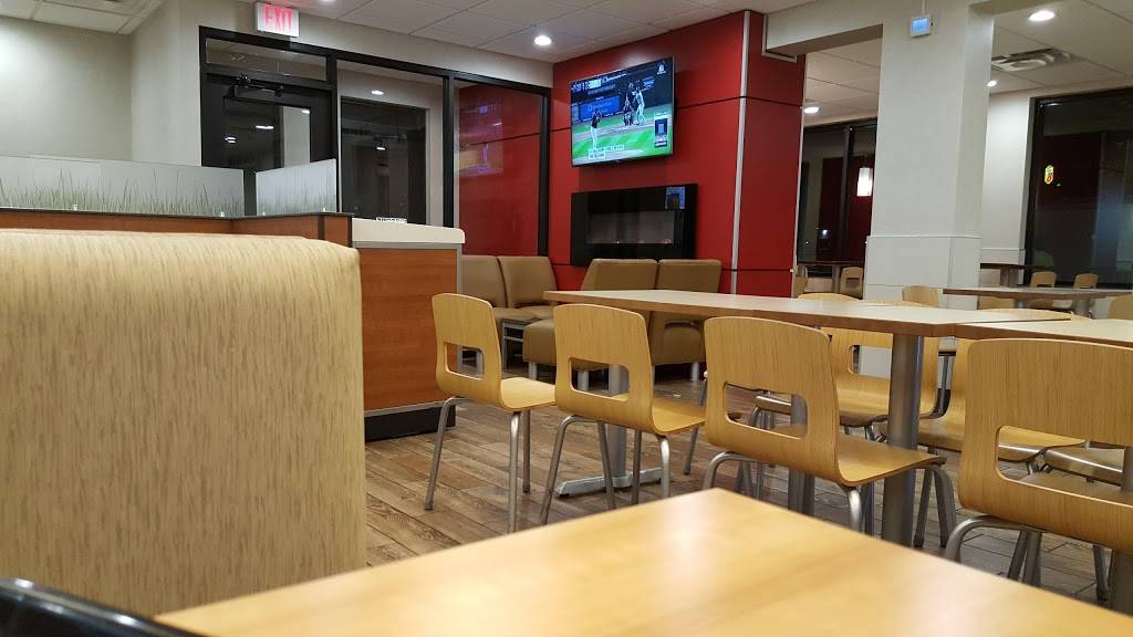 Wendys | restaurant | 1926 N Division St, Morris, IL 60450, USA | 8159428342 OR +1 815-942-8342