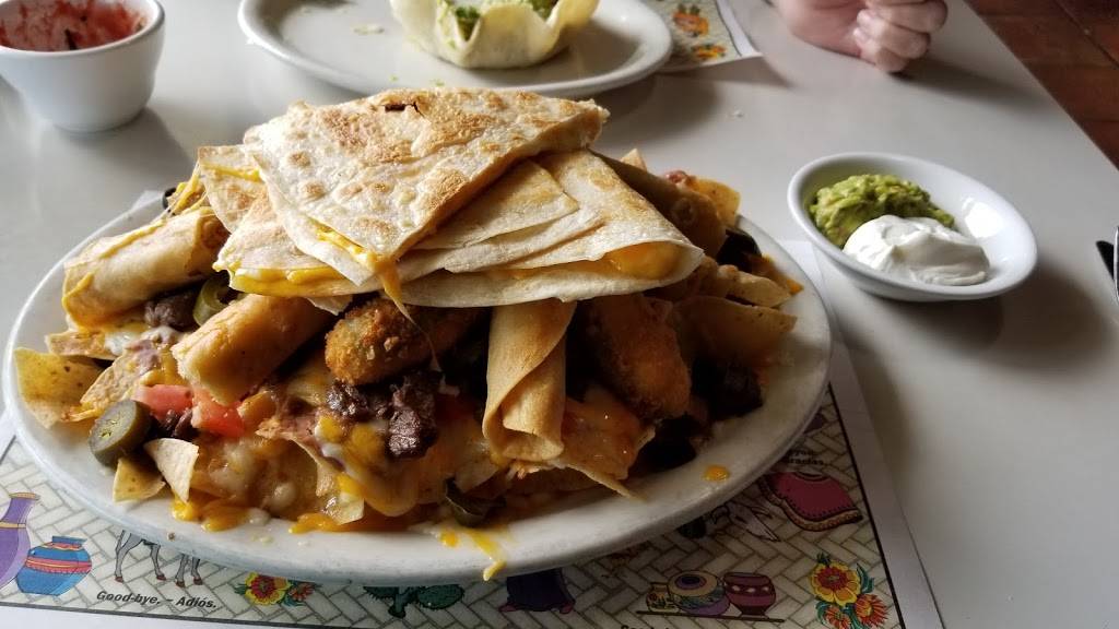 Pepper Garcias | restaurant | 3301 Terminal Dr, Santa Maria, CA 93455, USA | 8059284088 OR +1 805-928-4088