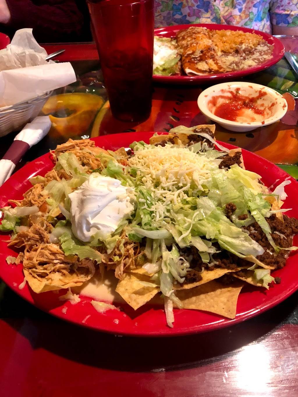 Los Tres Amigos South Cedar | restaurant | 6405 S Cedar St, Lansing, MI 48911, USA | 5173934100 OR +1 517-393-4100