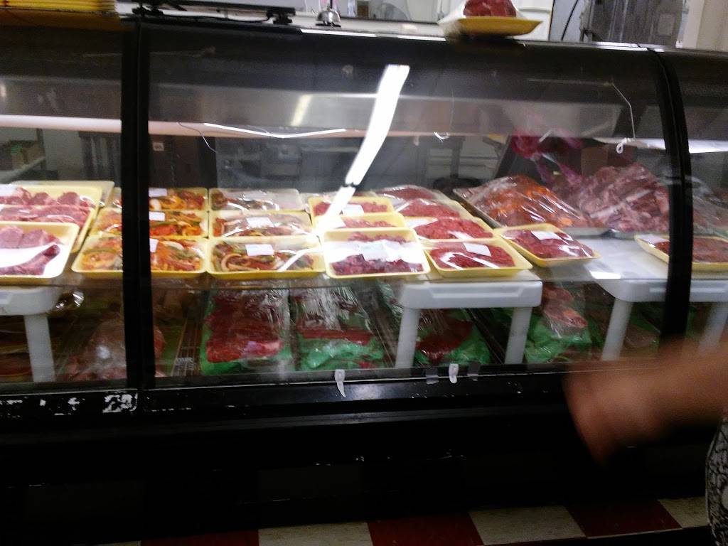 Diaz Grocery,Tacoz and Catering. | restaurant | 1314 Meriden St, Mendota, IL 61342, USA | 8155398179 OR +1 815-539-8179