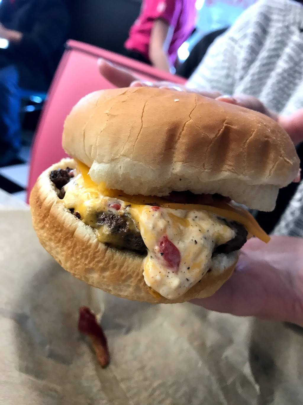 Hwy 55 Burgers Shakes & Fries | restaurant | 104 Woody Jones Blvd, Florence, SC 29501, USA | 8436679860 OR +1 843-667-9860