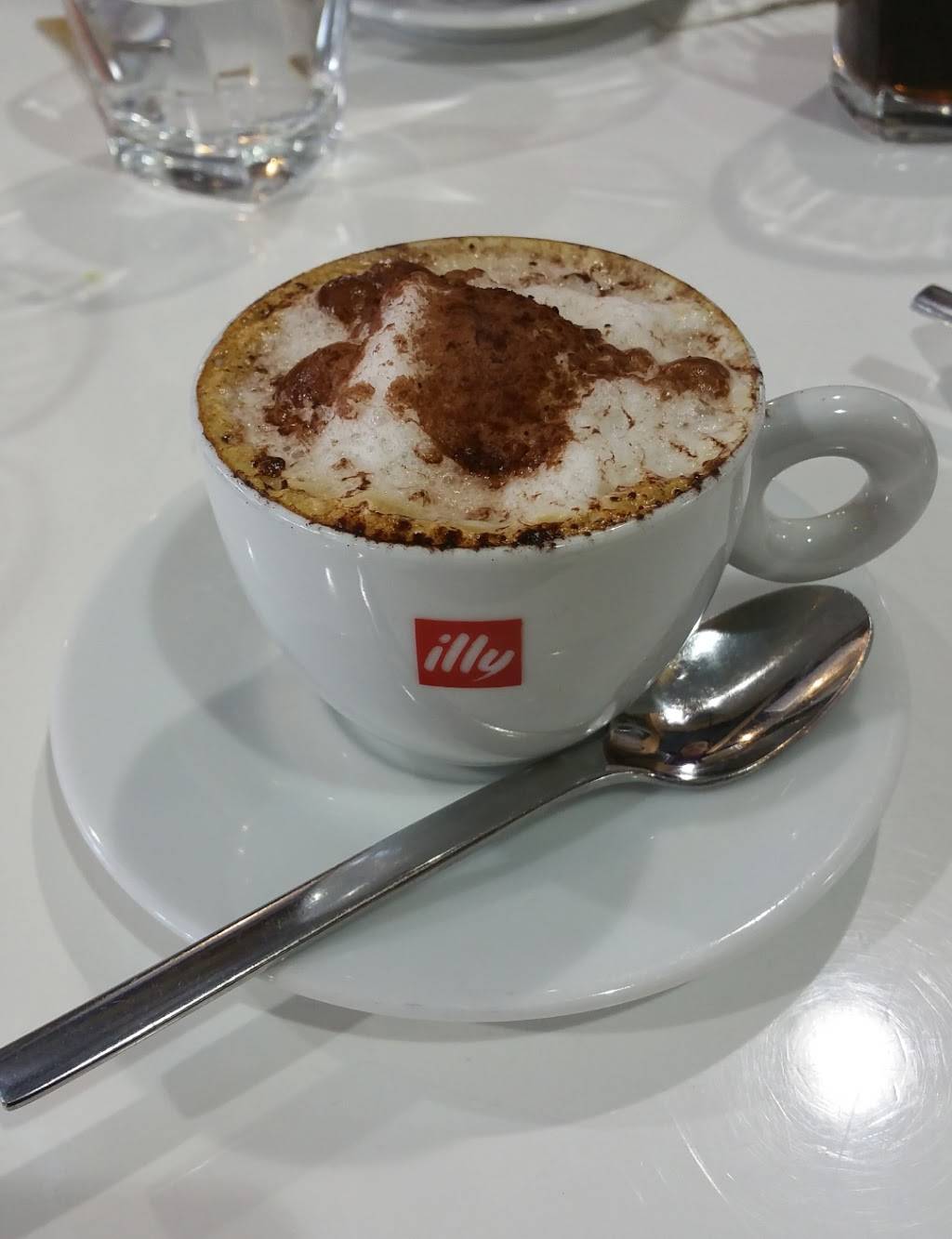 Resto Capucine | restaurant | 7000 Boulevard Maurice-Duplessis, Montréal, QC H1G 0A1, Canada | 5143287604 OR +1 514-328-7604