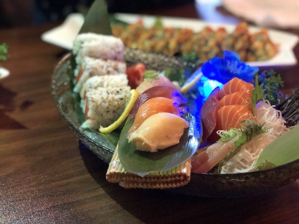 Crazy Fish Sushi | restaurant | 11701 San Jose Blvd #23, Jacksonville, FL 32223, USA | 9043745881 OR +1 904-374-5881