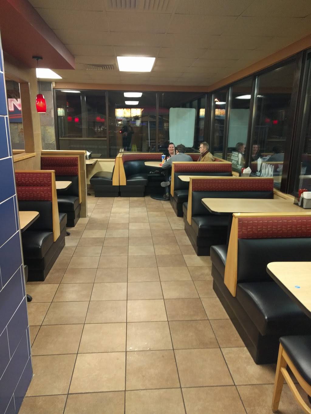 Dairy Queen Grill & Chill | restaurant | 3201 S Madison St, Muncie, IN 47302, USA | 7652823244 OR +1 765-282-3244