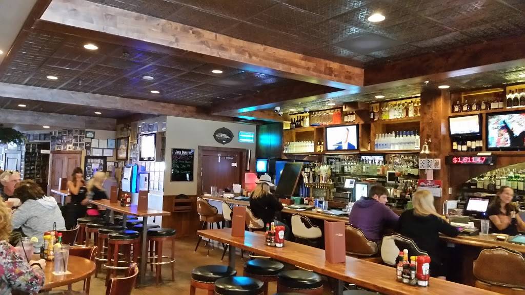 Lucky Beaver, Bar & Burger | restaurant | 31 US-50 #104, Stateline, NV 89449, USA | 7755807770 OR +1 775-580-7770