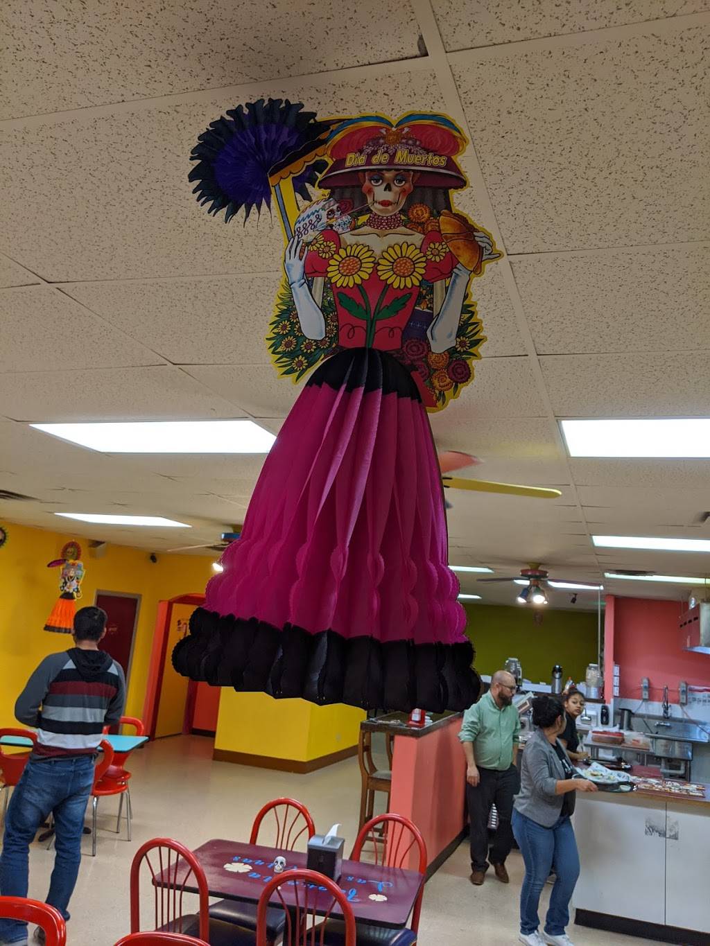 Taqueria Las Catrinas | restaurant | 5580 Bataan Memorial, Las Cruces, NM 88011, USA | 5753825641 OR +1 575-382-5641