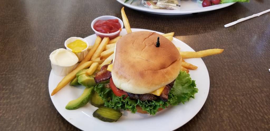 Arizona Family Restaurant | night club | 80 W Esperanza Blvd, Green Valley, AZ 85614, USA | 5206253680 OR +1 520-625-3680