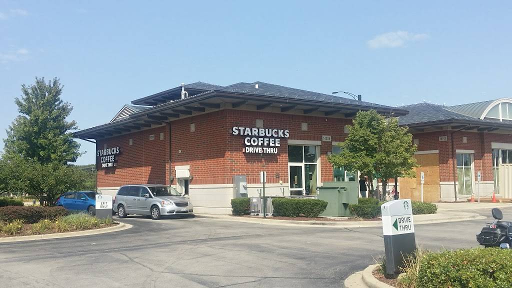 Orland Park Crossing | shopping mall | 14225 95th Ave, Orland Park, IL 60462, USA | 7089236312 OR +1 708-923-6312