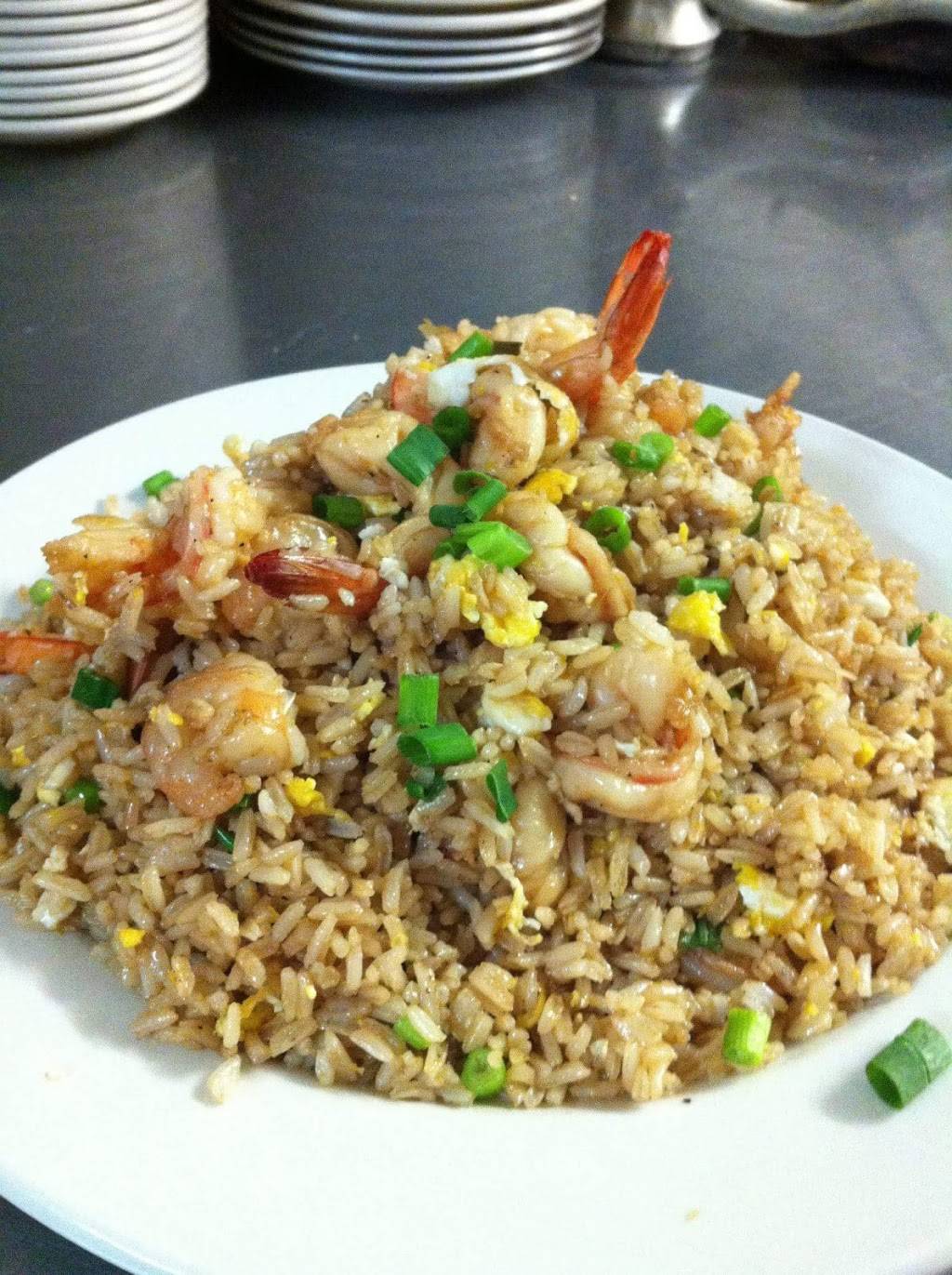 El Caramba | restaurant | 484 Hempstead Turnpike, Elmont, NY 11003, USA | 5162165744 OR +1 516-216-5744