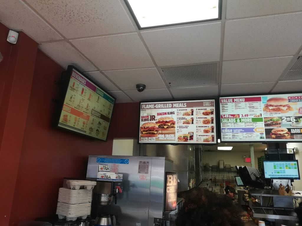 Burger King | restaurant | 1 Maverick Square, Boston, MA 02128, USA | 6174185733 OR +1 617-418-5733
