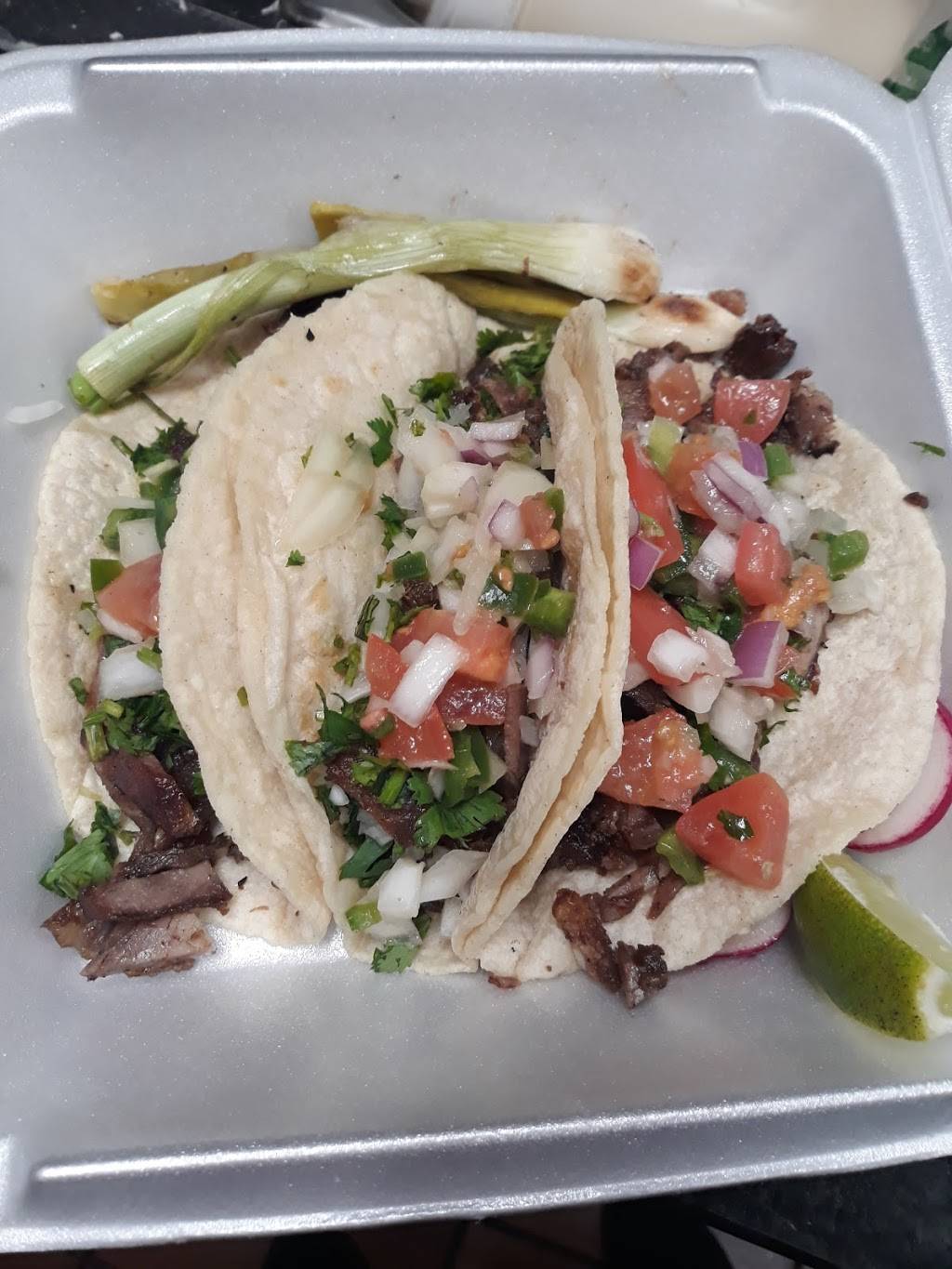 Molcajetes Mexican Restaurant | restaurant | 520 West Side Ave, Jersey City, NJ 07304, USA | 2012009390 OR +1 201-200-9390