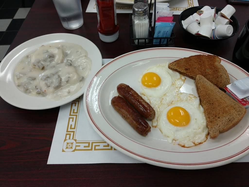 Mayflower Family Restaurant | restaurant | 211 N 1st St, Dunlap, IL 61525, USA | 3092437770 OR +1 309-243-7770