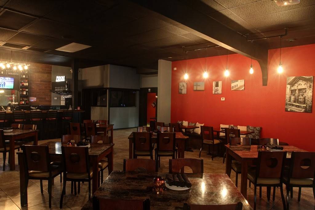 Bella Gusto Urban Pizzeria | restaurant | Warner Plaza, 1964 N Alma School Rd #1, Chandler, AZ 85224, USA | 4806964455 OR +1 480-696-4455