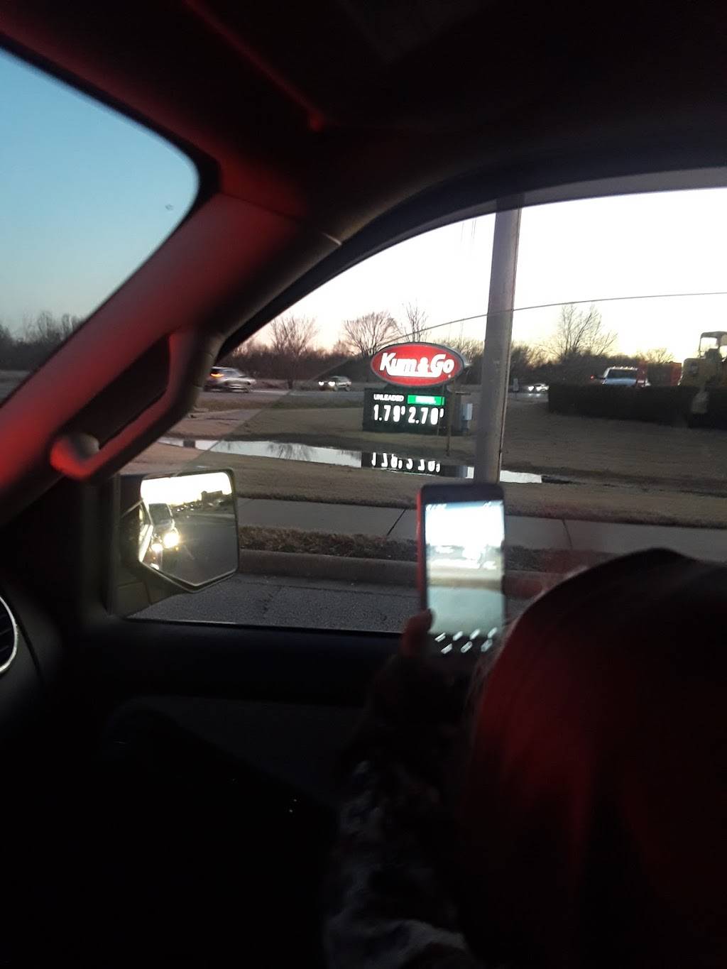 Kum & Go | meal takeaway | 978 W Pleasant Grove Rd, Lowell, AR 72745, USA | 4793032016 OR +1 479-303-2016