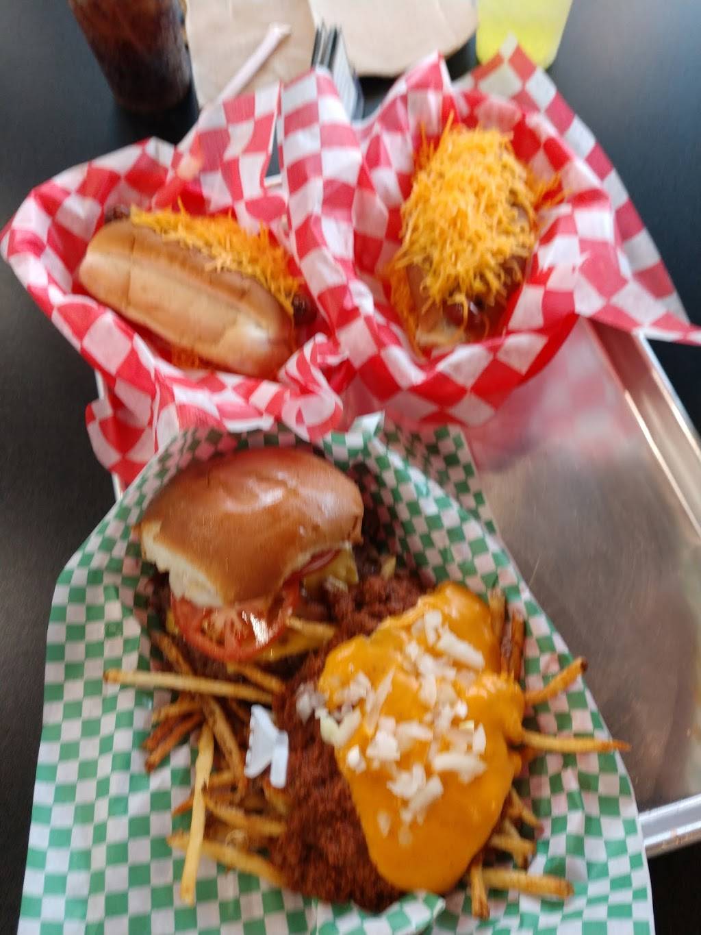 Ritzys | restaurant | 4615 N High St, Columbus, OH 43214, USA | 6147548960 OR +1 614-754-8960