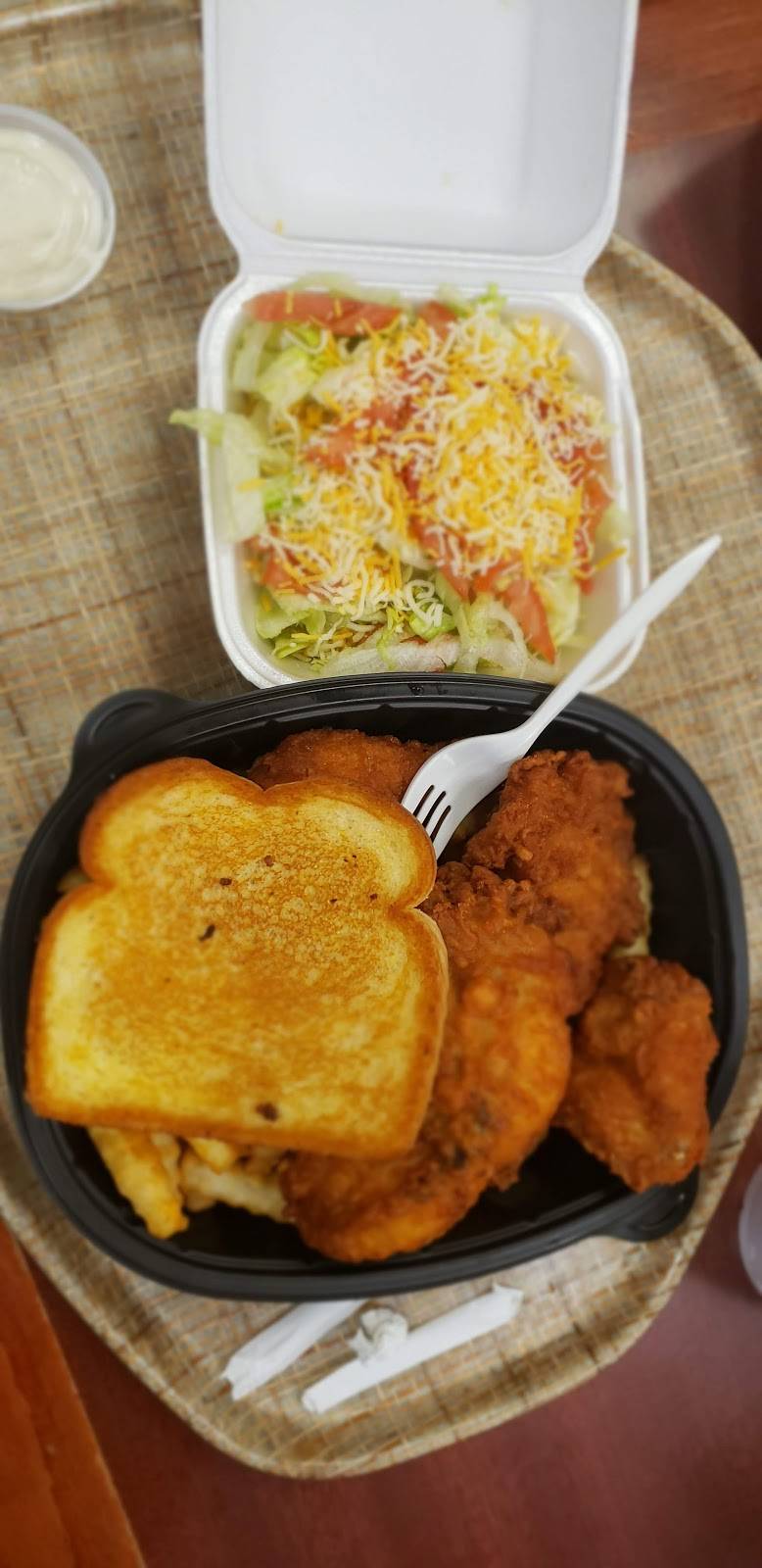 Frosty King | restaurant | 683 Central Valley Hwy, Shafter, CA 93263, USA | 6617466951 OR +1 661-746-6951