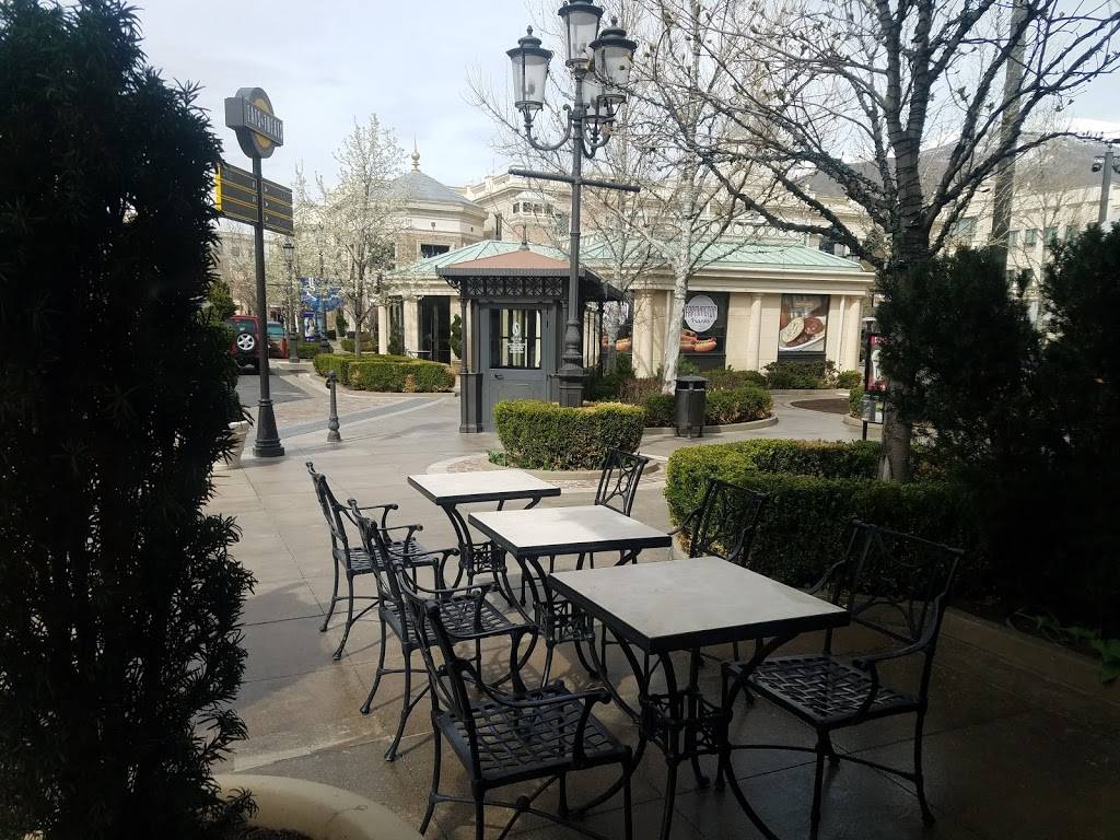 Sushi Monster | restaurant | 935 W 100 N, Farmington, UT 84025, USA | 8014512880 OR +1 801-451-2880