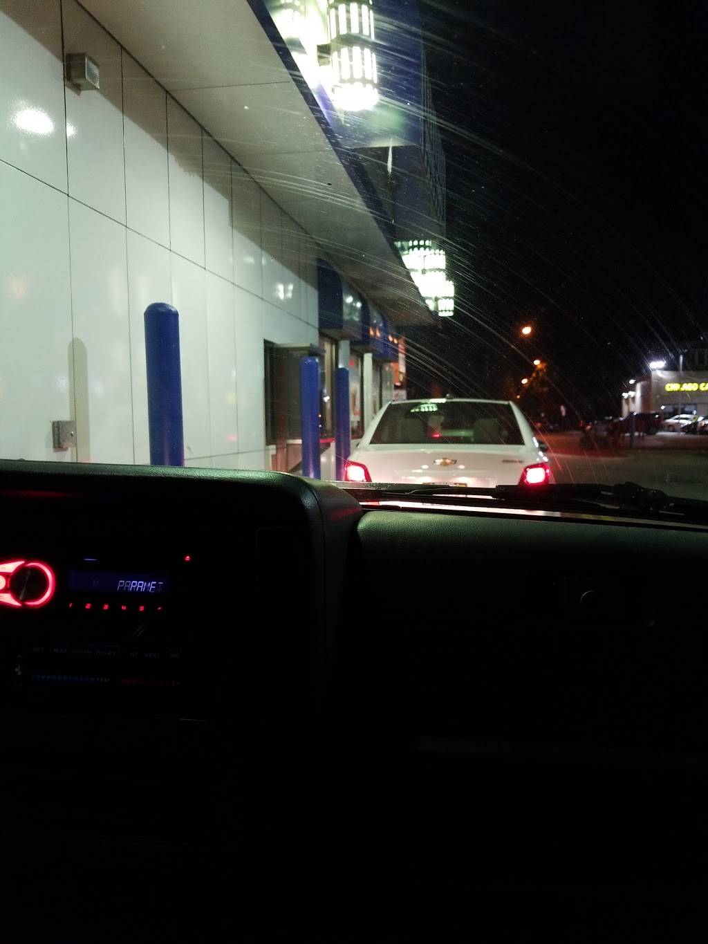 White Castle | restaurant | 2209 S Cicero Ave, Cicero, IL 60804, USA | 7086564884 OR +1 708-656-4884