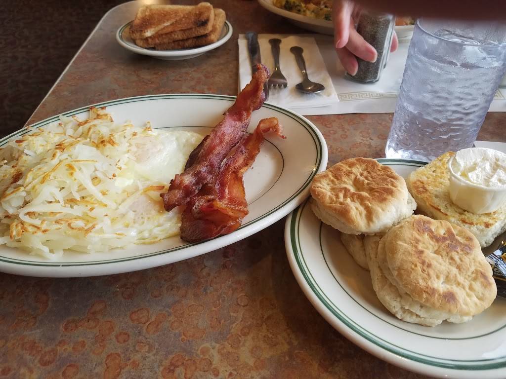 Marina Garden Family Restaurant | restaurant | 5001 7th Ave, Kenosha, WI 53140, USA | 2626560774 OR +1 262-656-0774