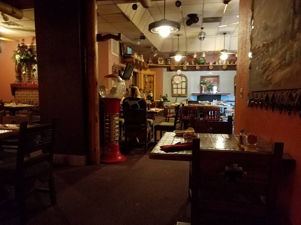 Cactus Cantina & Grill | restaurant | 2802 S Hydraulic Ave, Wichita, KS 67216, USA | 3165290238 OR +1 316-529-0238