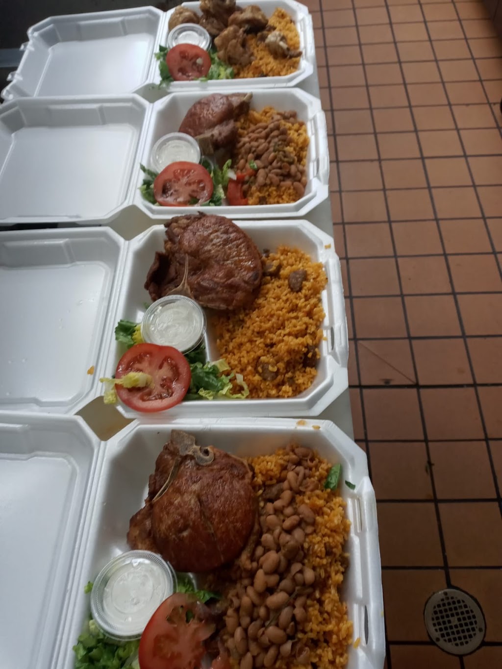 Chef Teddy | restaurant | 2901 Parkway Blvd, Kissimmee, FL 34747, USA | 4078407204 OR +1 407-840-7204