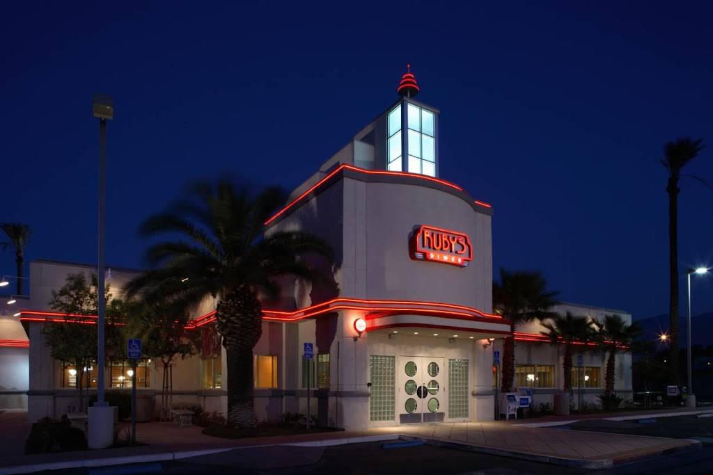 Rubys Diner | restaurant | 49000 Seminole Dr, Cabazon, CA 92230, USA | 9518493850 OR +1 951-849-3850