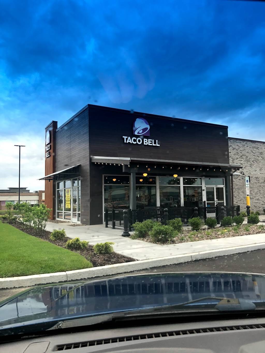 Taco Bell | restaurant | 1350 York Rd, Gettysburg, PA 17325, USA | 7175492956 OR +1 717-549-2956