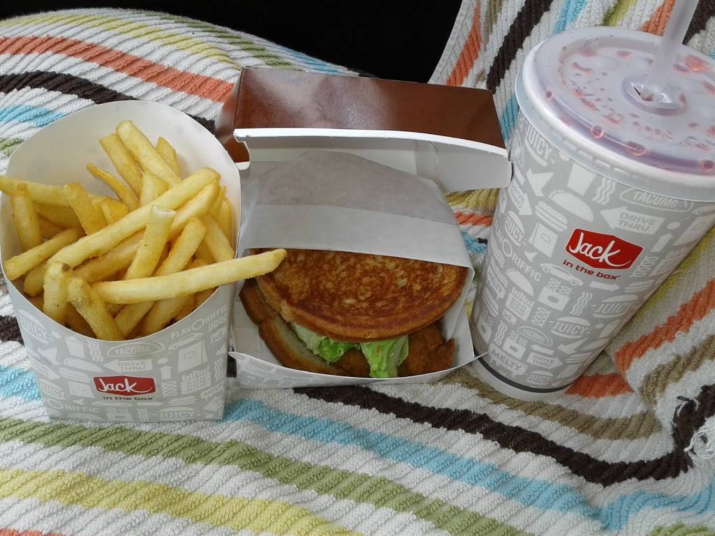 Jack in the Box | restaurant | 2425 E Kettleman Ln, Lodi, CA 95242, USA | 2093343875 OR +1 209-334-3875