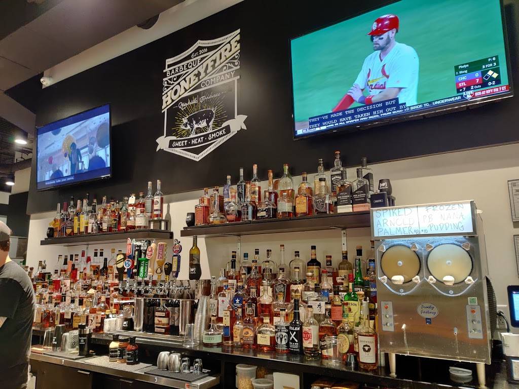 HoneyFire BBQ | restaurant | 8127 Sawyer Brown Rd #304, Nashville, TN 37221, USA | 6157396121 OR +1 615-739-6121