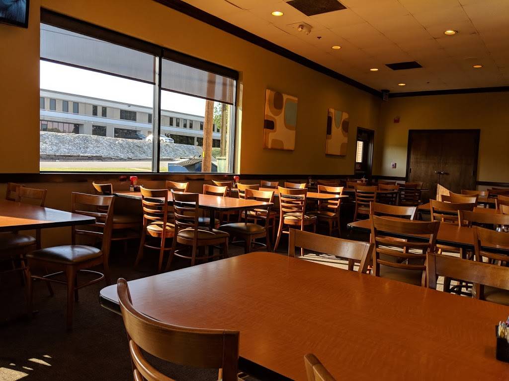 Lubys | restaurant | 1410 E Anderson Ln, Austin, TX 78752, USA | 5128359454 OR +1 512-835-9454