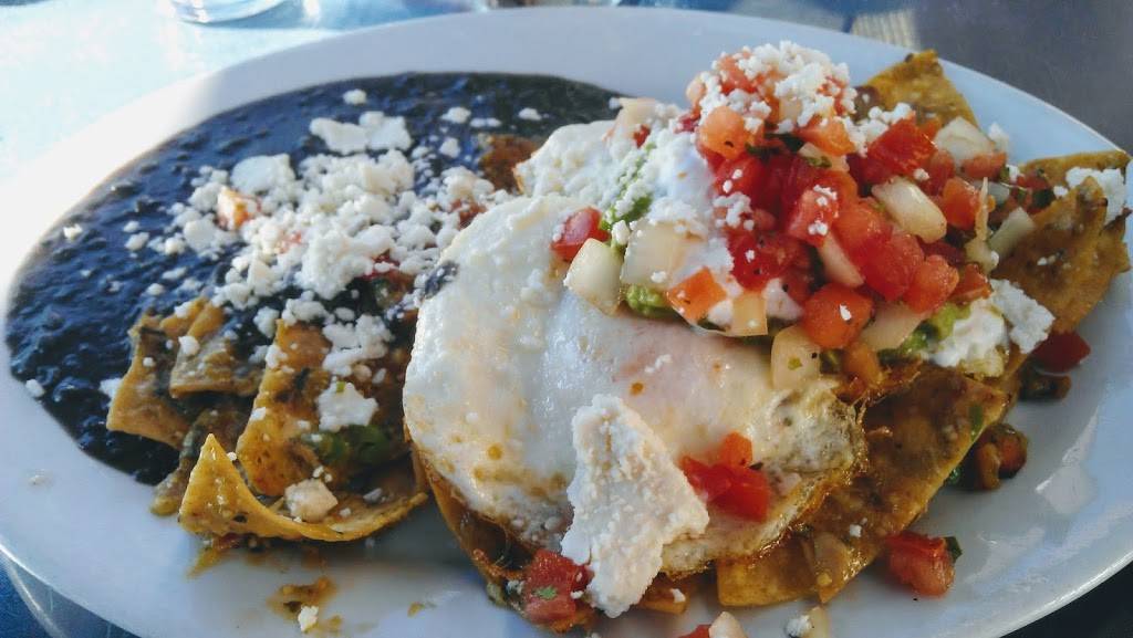 Boathouse at Hendrys Beach | restaurant | 2981 Cliff Dr, Santa Barbara, CA 93109, USA | 8058982628 OR +1 805-898-2628