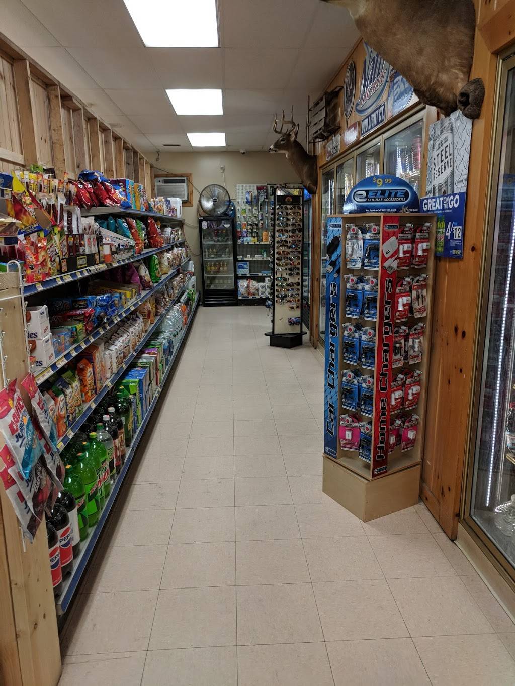 Steiners General Store & Diner | restaurant | 25511 NY-12, Watertown, NY 13601, USA | 3157883272 OR +1 315-788-3272