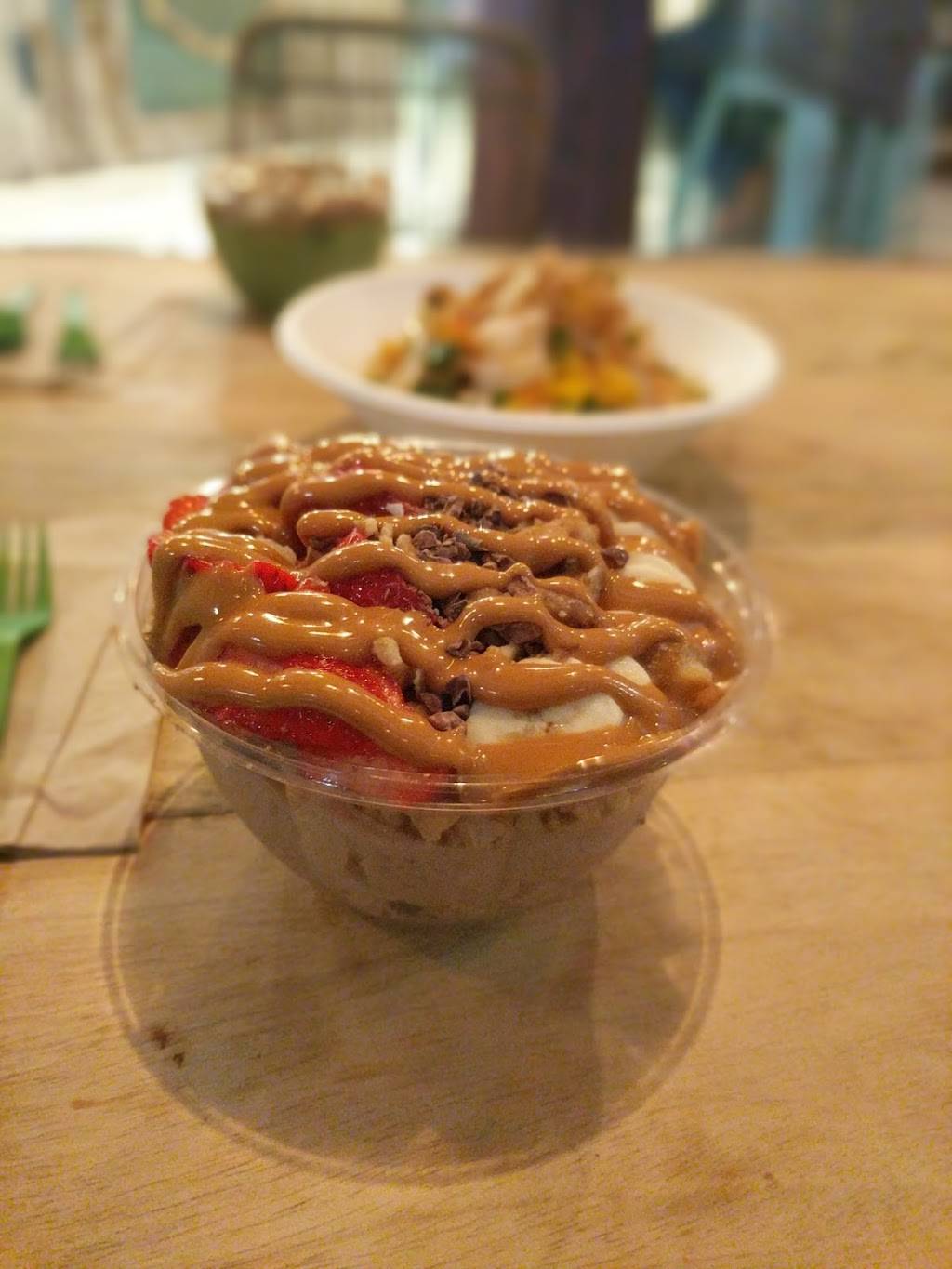 Playa Bowls | restaurant | 224 Rte 37 E, Toms River, NJ 08753, USA | 7322442700 OR +1 732-244-2700