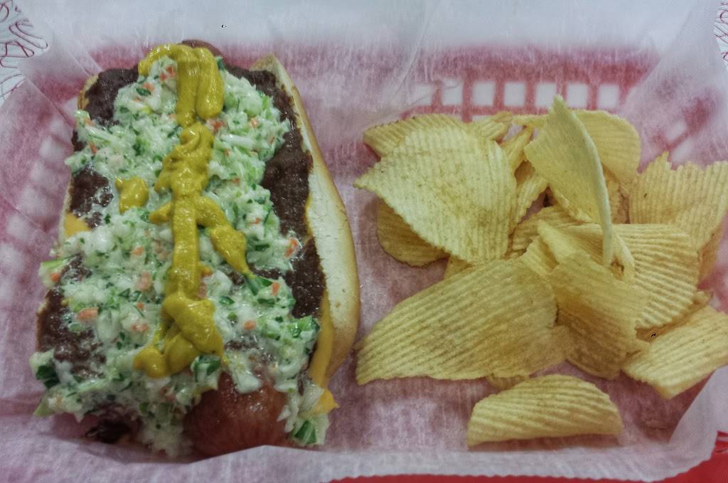 Bens Chili Bowl | restaurant | 1725 Wilson Blvd, Arlington, VA 22209, USA | 5713121091 OR +1 571-312-1091