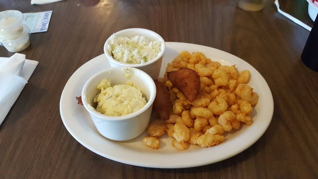 Country Sunrise Grill | restaurant | 1023 W St James St, Tarboro, NC 27886, USA | 2528237183 OR +1 252-823-7183