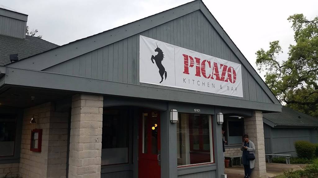 Picazo Kitchen & Bar | restaurant | 19101 Sonoma Hwy, Sonoma, CA 95476, USA | 7079353287 OR +1 707-935-3287
