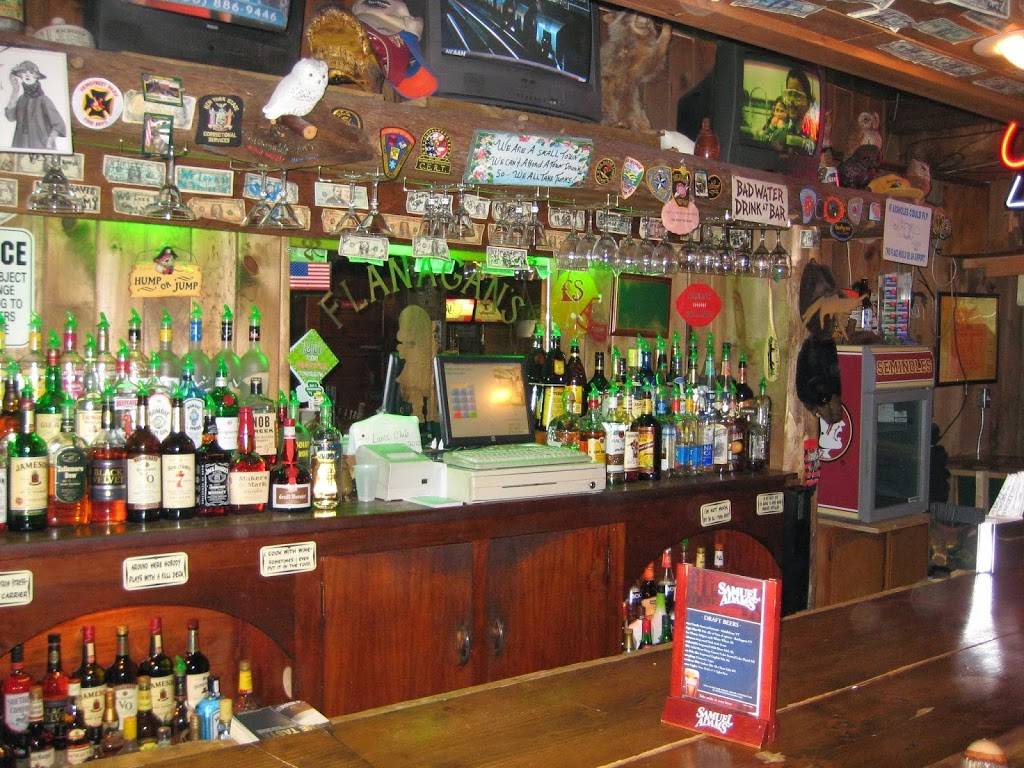 Flanagans Pub & Grill | restaurant | Main Street, Schroon Lake, NY 12870, USA | 5185329096 OR +1 518-532-9096