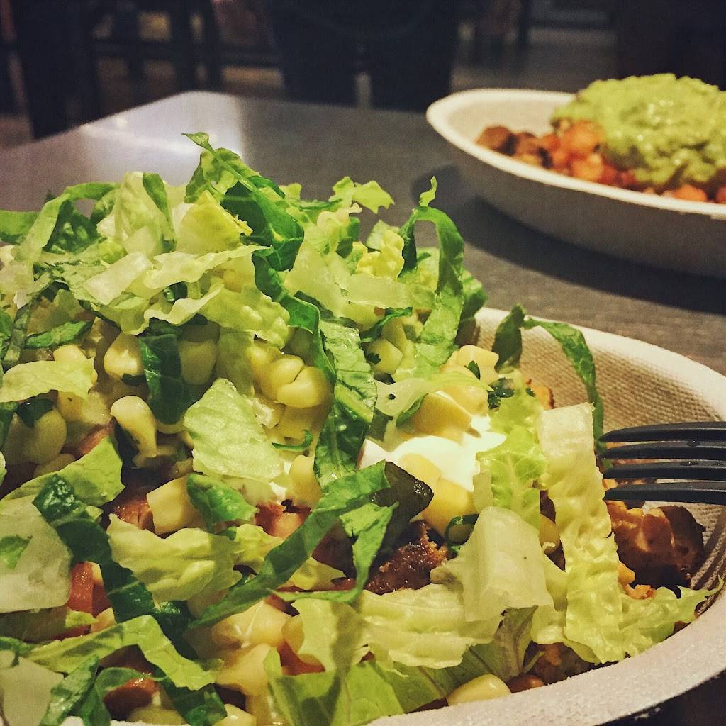 Chipotle Mexican Grill | restaurant | 60 Crescent Dr Ste G, Pleasant Hill, CA 94523, USA | 9256740615 OR +1 925-674-0615