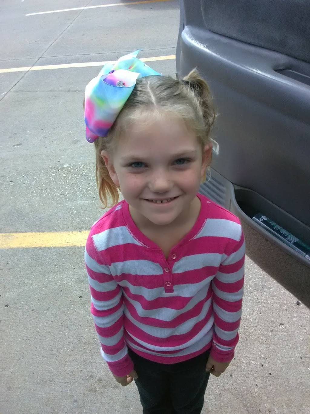 Dominos Pizza | meal delivery | 1717 Christy Dr, Jefferson City, MO 65101, USA | 5736348444 OR +1 573-634-8444