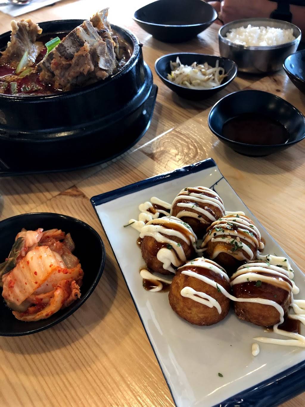 Matjip - BBQ Korean - Bibimbap - Fried Chicken - Pork back bone  | meal takeaway | 3343-A Boulevard des Sources, Dollard-des-Ormeaux, QC H9B 1Z8, Canada | 5144213377 OR +1 514-421-3377